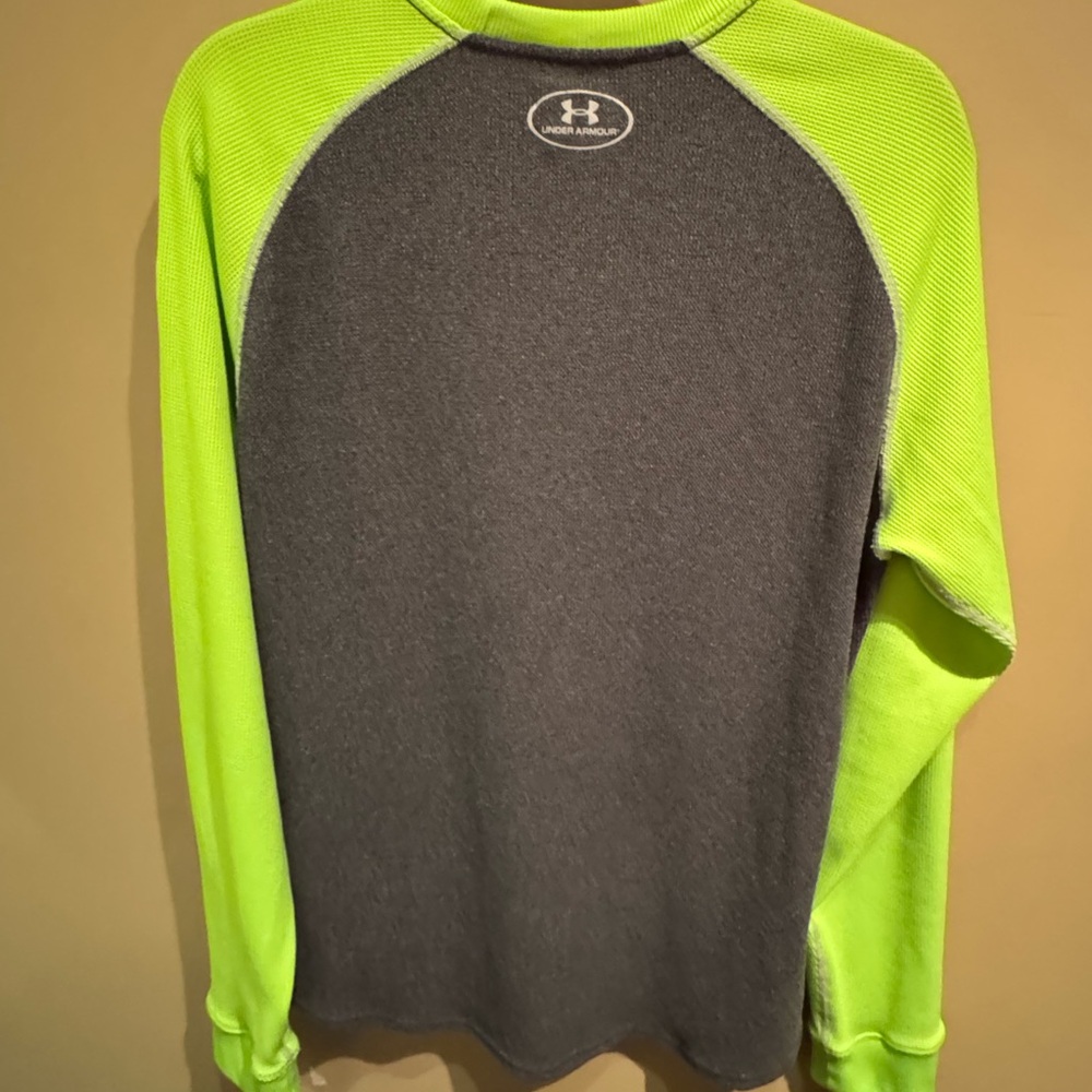 Under Armour Men's Neon Green and Charcoal Long Sleeve Tee Size Large - Picture 2 of 6